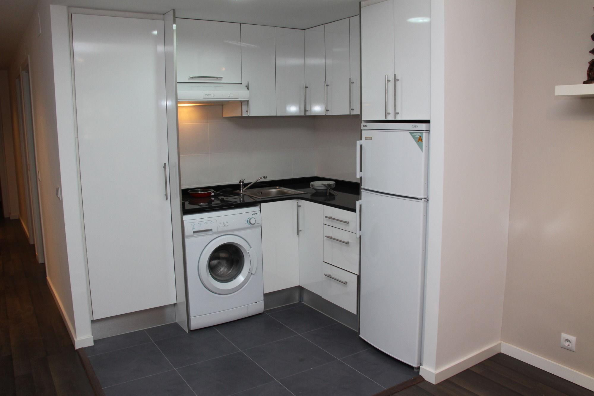 Holastays Ayuntamiento Apartment